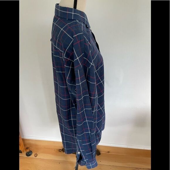 Orvis blue plaid 100% cotton button down shirt, size XL - Picture 3 of 7